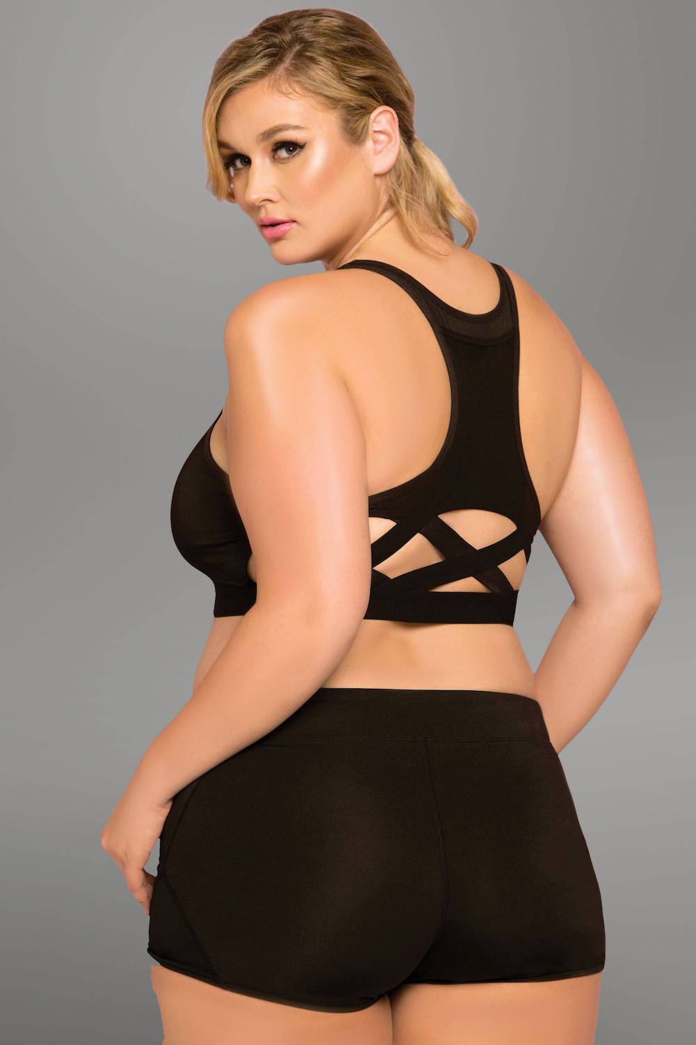 STM30130X Seven Til Midnight Score More Sports Bra w/ Netting Inserts - Black