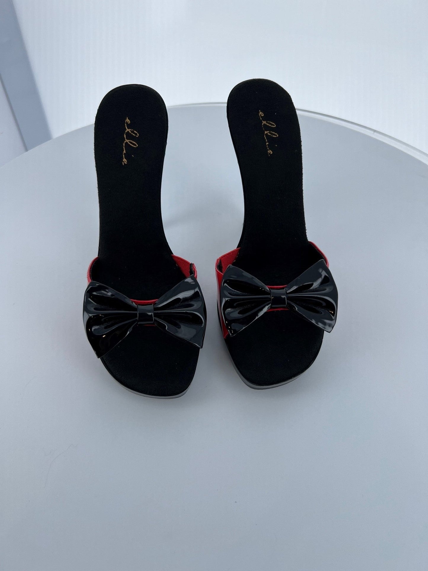 502-KONA Ellie Red/Blk High Heel Alternative Footwear Discontinued Sale Stock