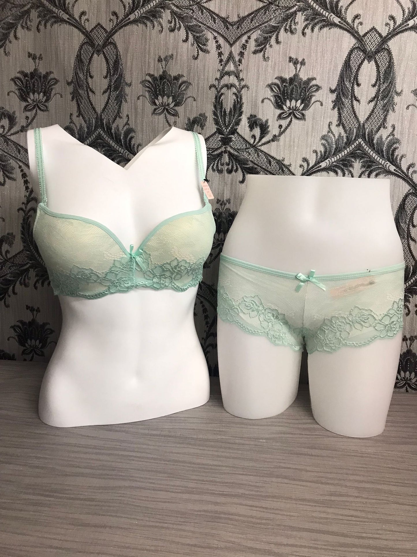 B22390 Bra