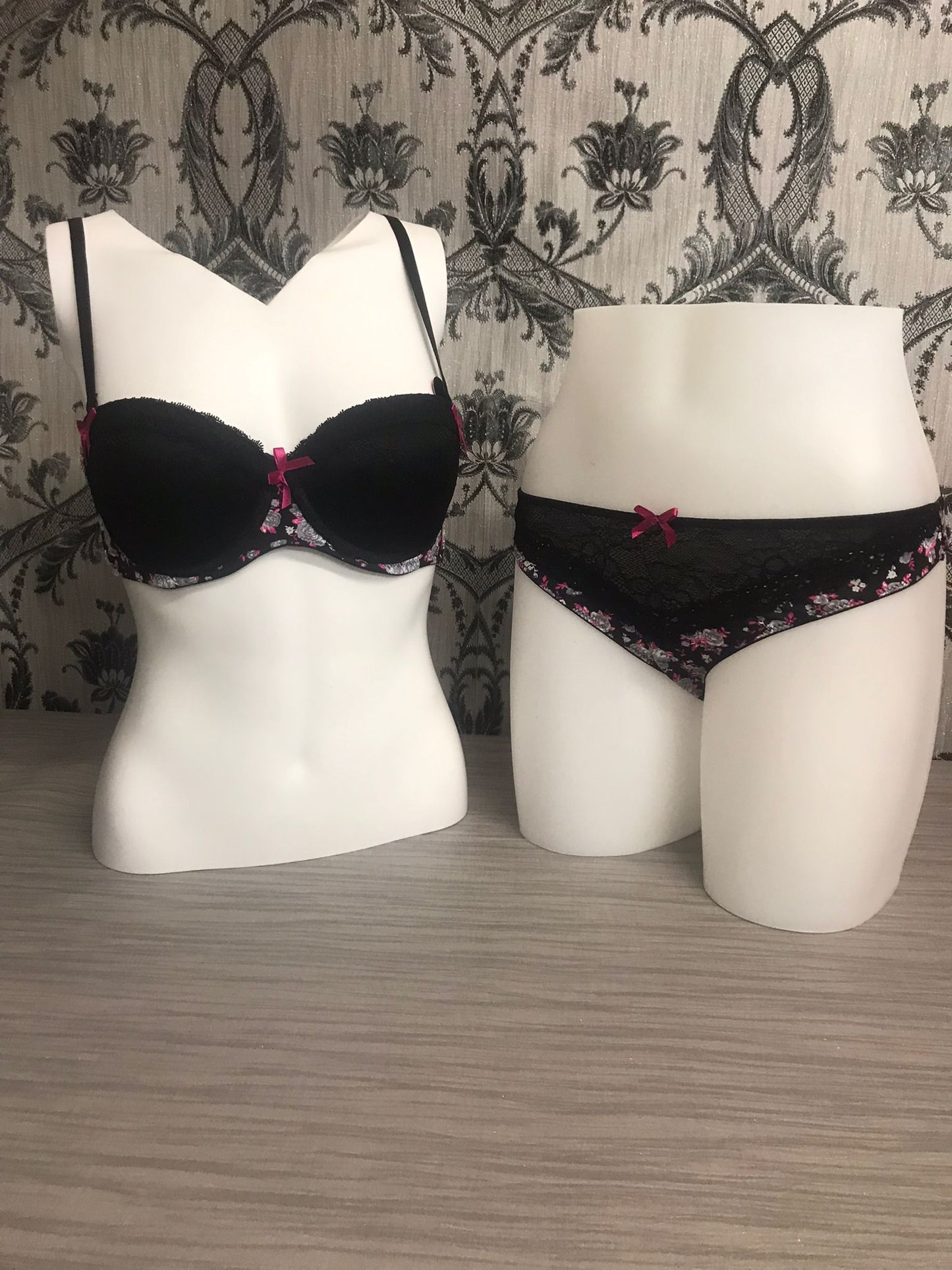 B24452-B915B Victorian Rose Bra