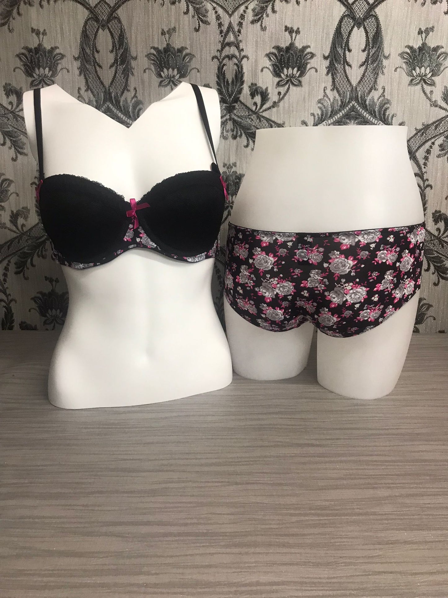 B24452-B915B Victorian Rose Bra