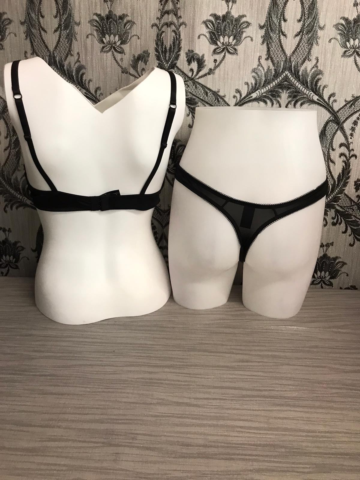 B25057-BLK Private Connection Bra